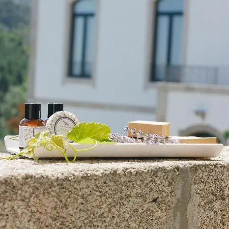 Quinta De Fiaes * Vilar de Macada