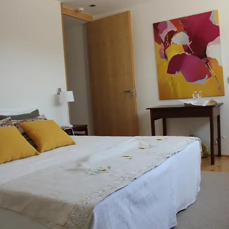 Quinta De Fiaes Vilar de Macada