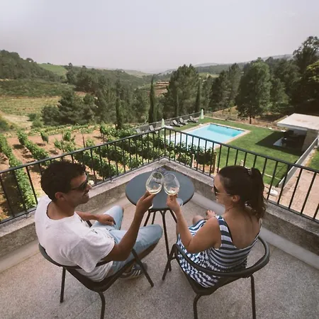 Quinta De Fiaes * Vilar de Macada