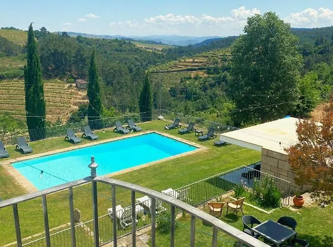 Quinta De Fiaes 팜스테이 *