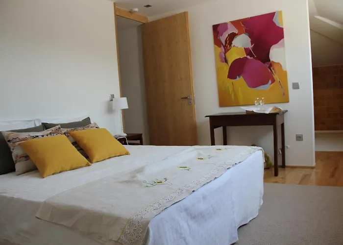 Quinta De Fiaes Vilar de Macada